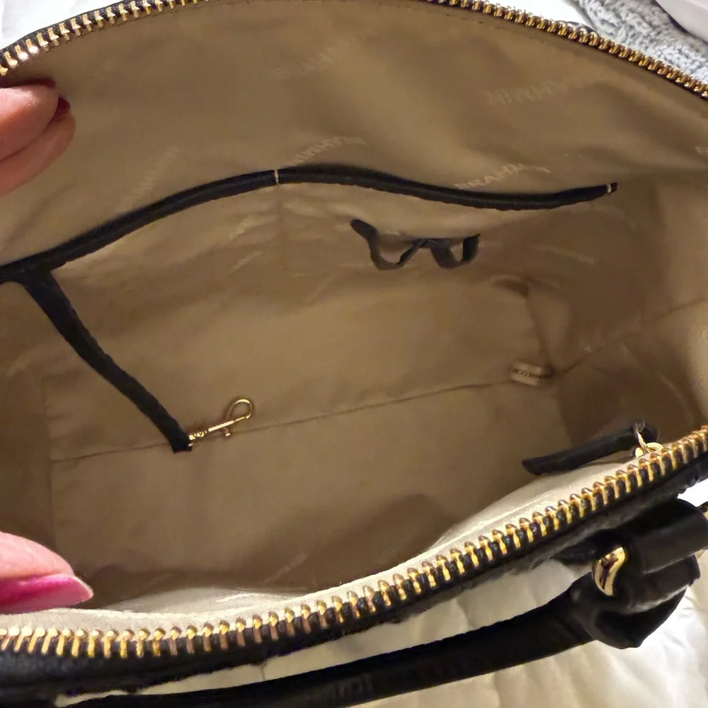 Brahmin Duxbury satchel! Medium size Black! - Picture 5 of 6